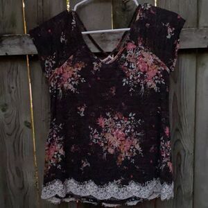 Floral top sz. S